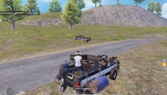 和平精英腾讯模拟器辅助【山猫单范围】天卡 支持新赛季 无后座 范围伤害 子弹追踪